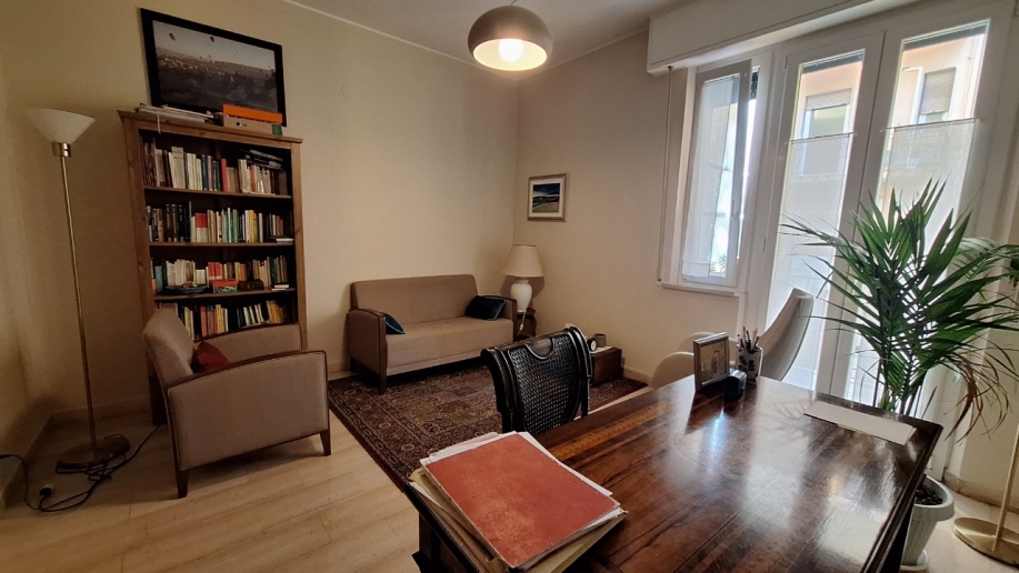 Pesaro - zona centro - appartamento in vendita