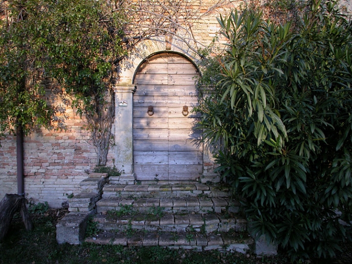 2. CHIESETTA facciata.JPG
